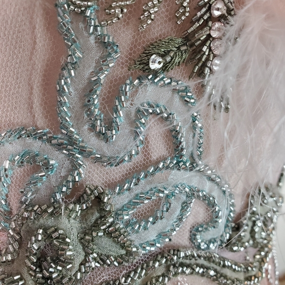 Marchesa RARE Feather Embroidered Cocktail Dress Runway Fits Like 2 - Picture 8 of 10